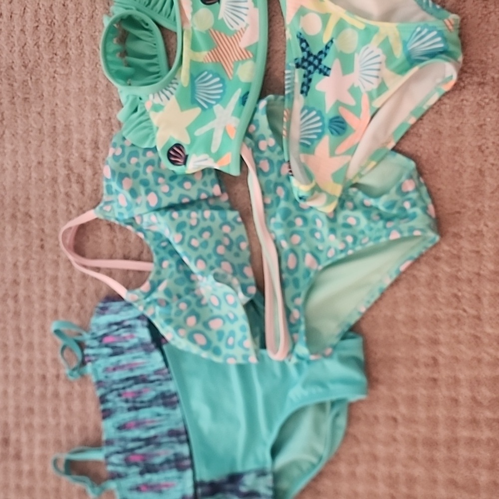 3 girls size 6 swimsuits